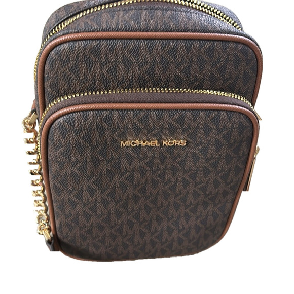 MICHAEL KORS Jet Set Travel Medium Logo
Crossbody Bag! NWOT - Picture 1 of 9